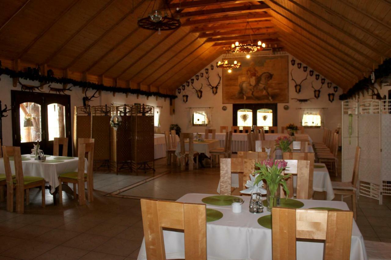 Park Lesny 'U Kaczyny' Hotel Rogow Luaran gambar