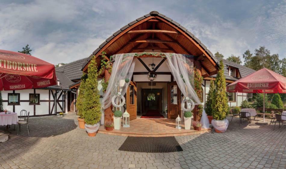 Park Lesny 'U Kaczyny' Hotel Rogow Luaran gambar